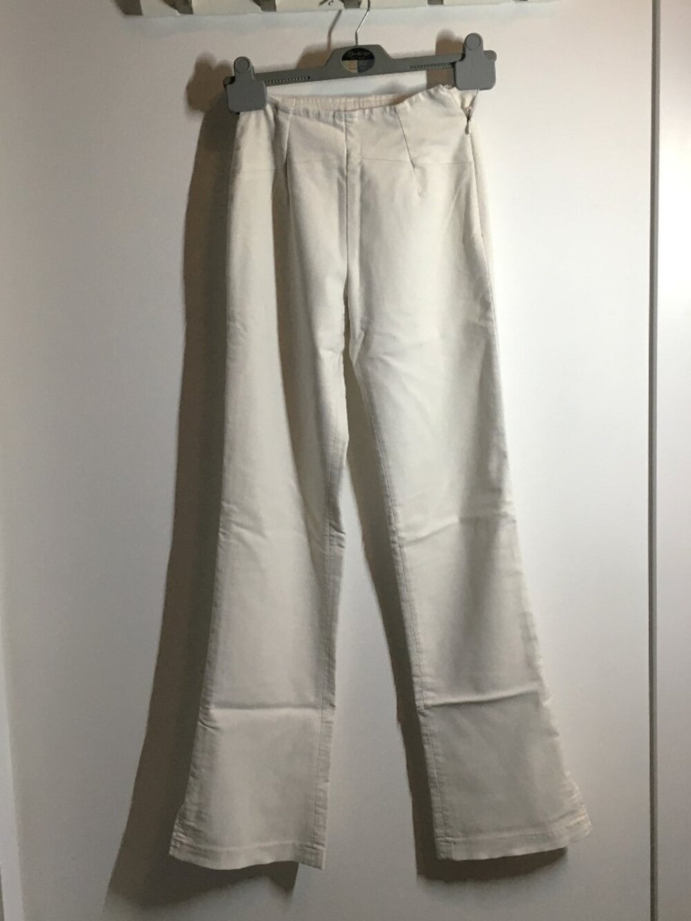 White slacks, extra extra small